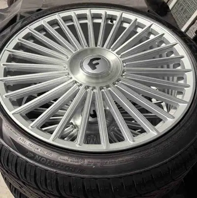 24” F Style Multispoke Silver Rims Lion Heart 295/40/24 Tires 4 Rims + Tires With TPMS fits new body...