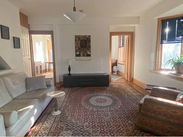 Central  Furnished 1 bdrm apt in 1870's Victorian   Avail Oct