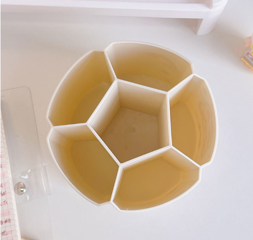 Spinning Pen Stationery Storage Organizer Cosmetics Brush Holder in Storage & Organization in Oakville / Halton Region - Image 8