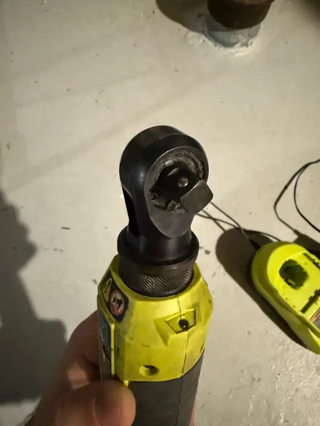 RYOBI P344 18V ONE+ 3/8-inch Compact Power Ra in Power Tools in Petawawa - Image 5