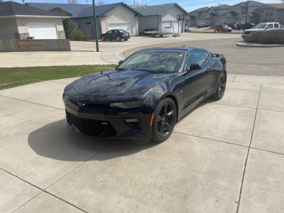 For Sale 2017 Camaros 2SS 