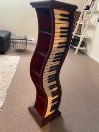Meuble rangement style piano