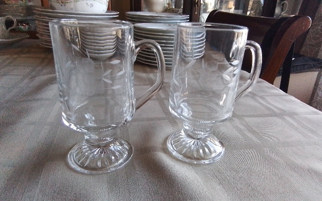 CRYSTAL GLASS  BEER MUGS -  ROSE PEARL, MIKASA - Set 2 in Arts & Collectibles in City of Toronto - Image 4