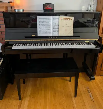 Piano Yamaha T118, View more