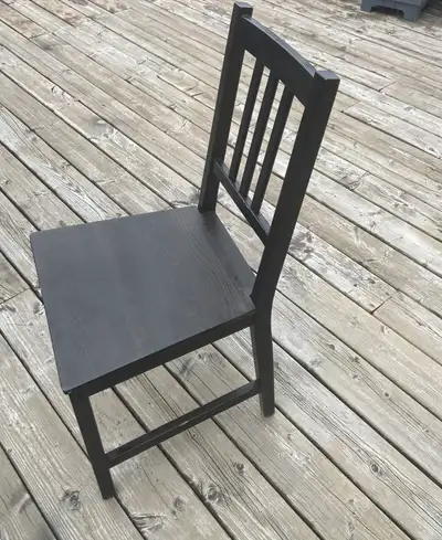 Chaise en bois noir (Style IKEA STEFAN) – Excellent état, View more