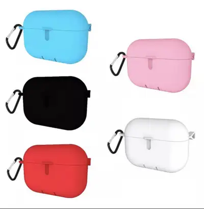 Je vend plusieurs choix de couleurs pour protège AirPods pro neuf encore emballé dans leur emballage...