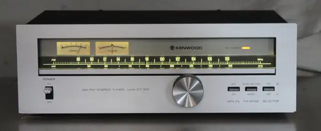 Vintage (1979) Kenwood KT 313Tuner in Stereo Systems & Home Theatre in St. Catharines - Image 2