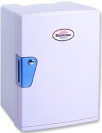 MOTORHOME OR CAMPER KOOLATRON A20 COOLER FRIDGE STYLE 20 QTS