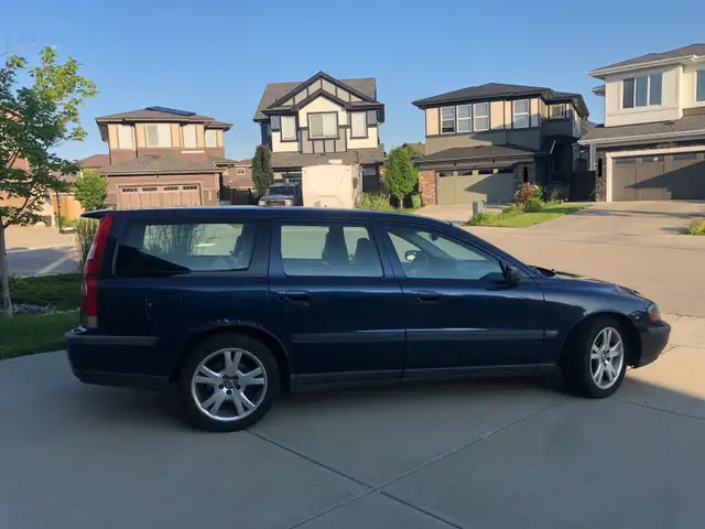 2004 Volvo V70516248240013322242