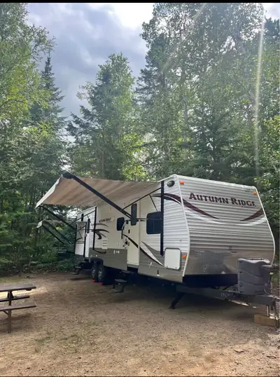 2014 Autumn Ridge 329BHU - Family Camper - Perfect family camper that's been well maintained and car...