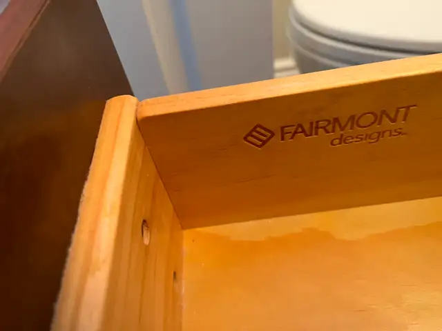 Fairmont Design Bathroon Vantiy in Bathwares in Oakville / Halton Region - Image 5