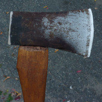 $75 Vintage CJ made in England 3 1/2 Lb axe wood splitter