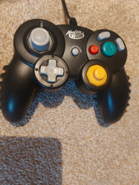 Gamecube controllers (third party)