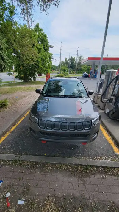 PRICE DROP ALERT 41000❌️ 39300✅️ FOR SALE: 2022 Jeep Compass Trailhawk Elite 4X4 – Loaded, Like-New,...