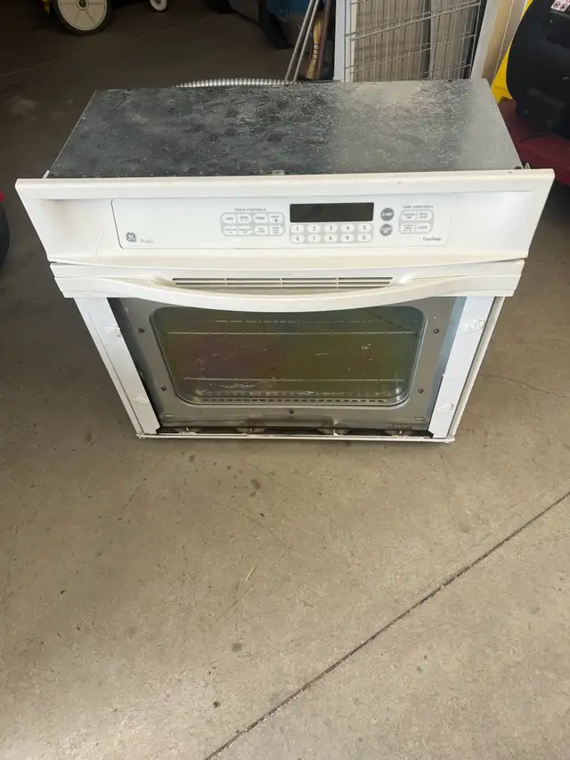 $110 for wall oven and missing front white glass in Stoves, Ovens & Ranges in Mississauga / Peel Region - Image 2