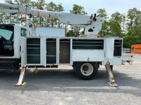 2005 International Bucket Truck Altec AM855- MH