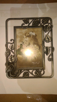 Metal photo frame - never used