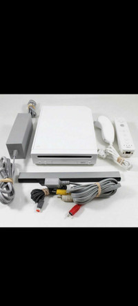 Complete White Nintendo   Wii   (With Controllers)