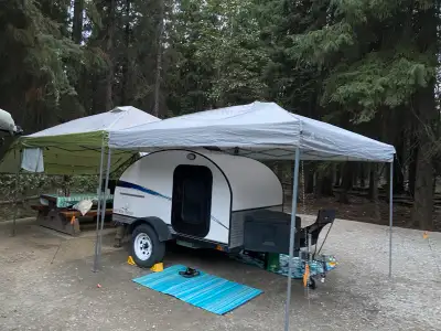 Excellent condition, compact, lightweight (under 1000lbs), built in Salmo BC, off-road package, stor...