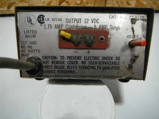 12 VOLT  POWER CONVERTER in General Electronics in Sudbury - Image 2