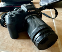 Canon R7 + extras 