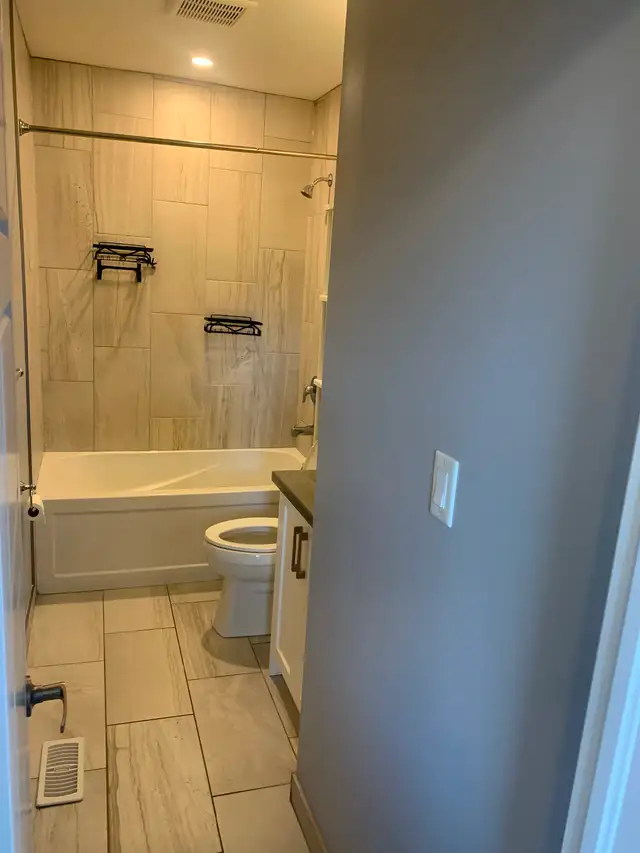 GORGEOUS 2 BEDROOM- ALL INCLUSIVE in Long Term Rentals in Kitchener / Waterloo - Image 14