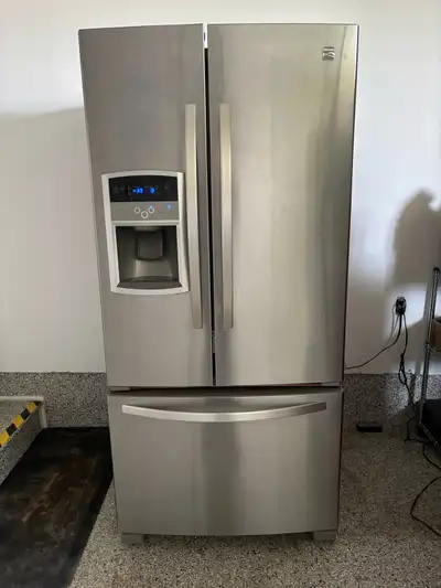 This is a 10 yr old Kenmore whirlpool refrigerator. Ice maker not working. Can be replaced by new ow...