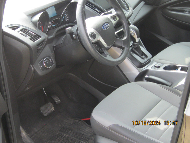2015 Ford Escape in Cars & Trucks in Lloydminster - Image 4