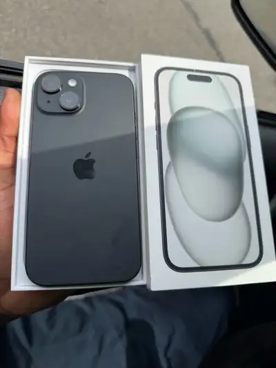 Apple iPhone 15 256 GB, View more