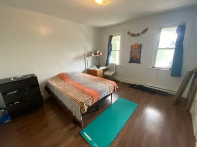 I’m looking to sublet a room in a fully furnished 2-bedroom, 1-bathroom home for 3 months, from **Oc...