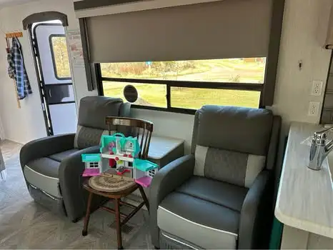 2023 27RK travel trailer in Travel Trailers & Campers in New Glasgow - Image 6