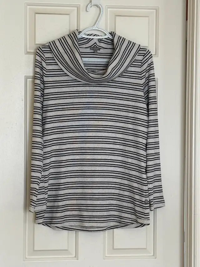 Women's TALBOTS Cowl Neck, Long Sleeve Sweater, Size Medium
