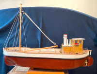 Model ship, wooden boat model - Trawler