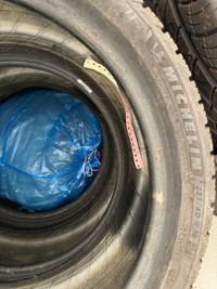 Michelin tires (ice/snow) (235 40 18)