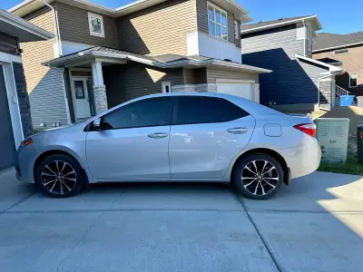 2016 Toyota Corolla Sport, runs great, starter, winter tires, paddle shifter, automatic, heated seat...
