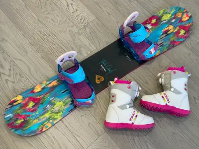 Girls Burton snowboard set / Feelgood / Citizen / Zipline, View more