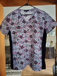 BRAND NEW WOMENS SIZE LARGE BREAST CANCER SCRUB TOP