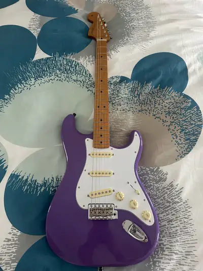 Jimi Hendrix Strat, View more