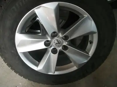 Lexus NX OEM Rims mounted on Bridgestone - Blizzak DM-V2 winter tires in excellence condition 17x65x...