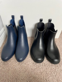 New Rain Boots, size 9