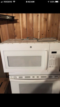 Microwave GE new 425.00 or best offer 