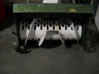 Electric snow blower---Old but works good
