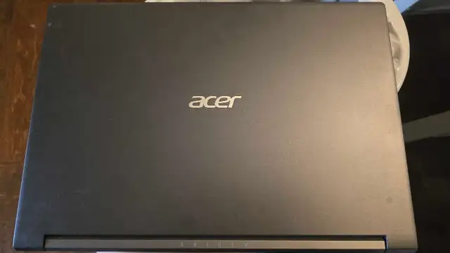 Acer Aspire Laptop in Laptops in City of Montréal - Image 2