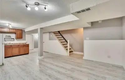 Legal basement unit for rent. 1 bed with walk-in closet and 1 full bath. Total area of 880 sq ft. Pe...