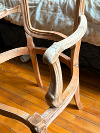 cadre de chaise antique en bois
