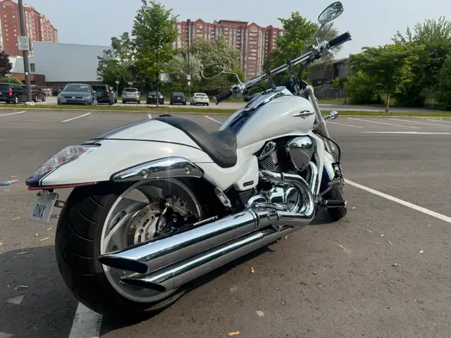 2009 Suzuki M109R in Street, Cruisers & Choppers in City of Toronto - Image 4
