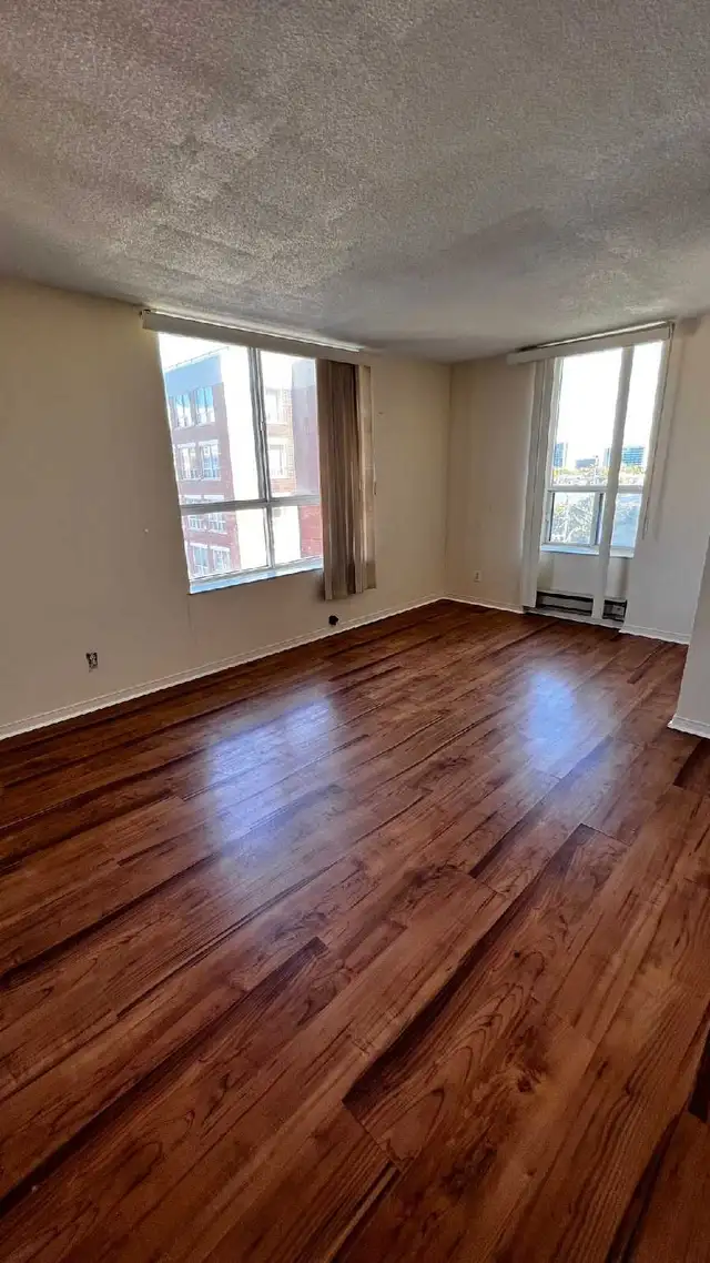 Room rent private and shared in Room Rentals & Roommates in City of Toronto - Image 2