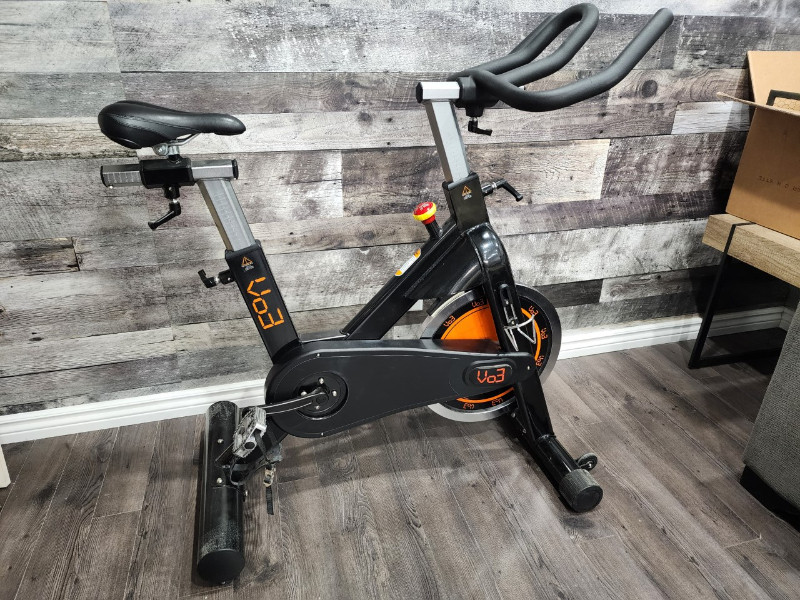 Vo3 indoor spin for sale  