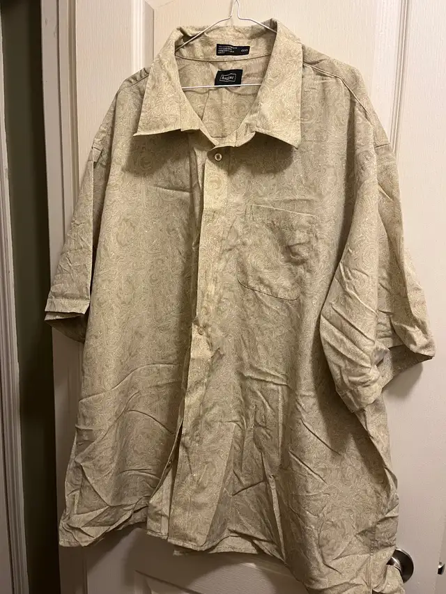 Men’s Clothing Lot – Various Sizes & Styles, Gently Used + New in Men's in Hamilton - Image 3