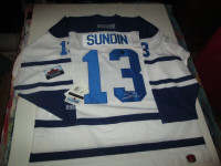 Mats Sundin Signed C.C.M. Toronto Maple Leafs Jersey-Hockey Ink